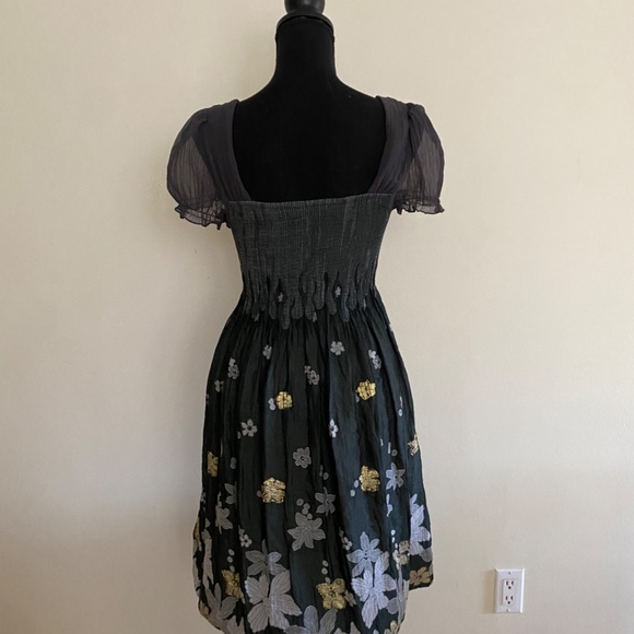 Dark Grey Dress - Picture 4 of 4